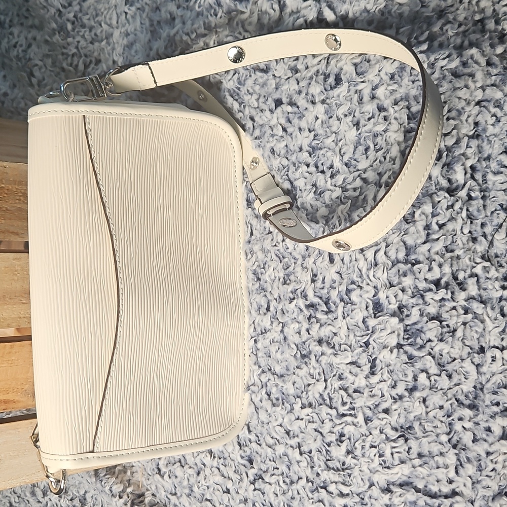Cream Art Deco Designer Buci Crossbody Bag, B15278 LV - Picture 16 of 16